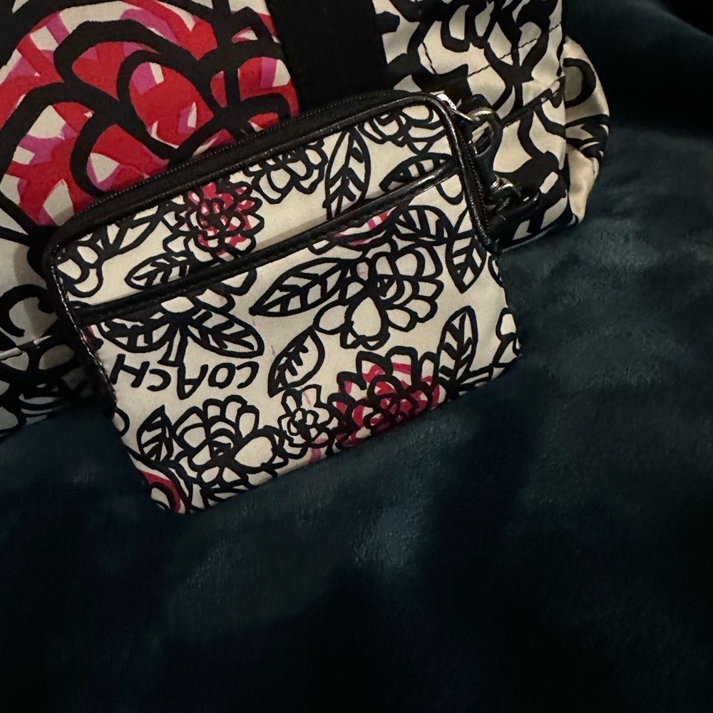 Coach Large Floral Tote and Wallet Set - Picture 3 of 9
